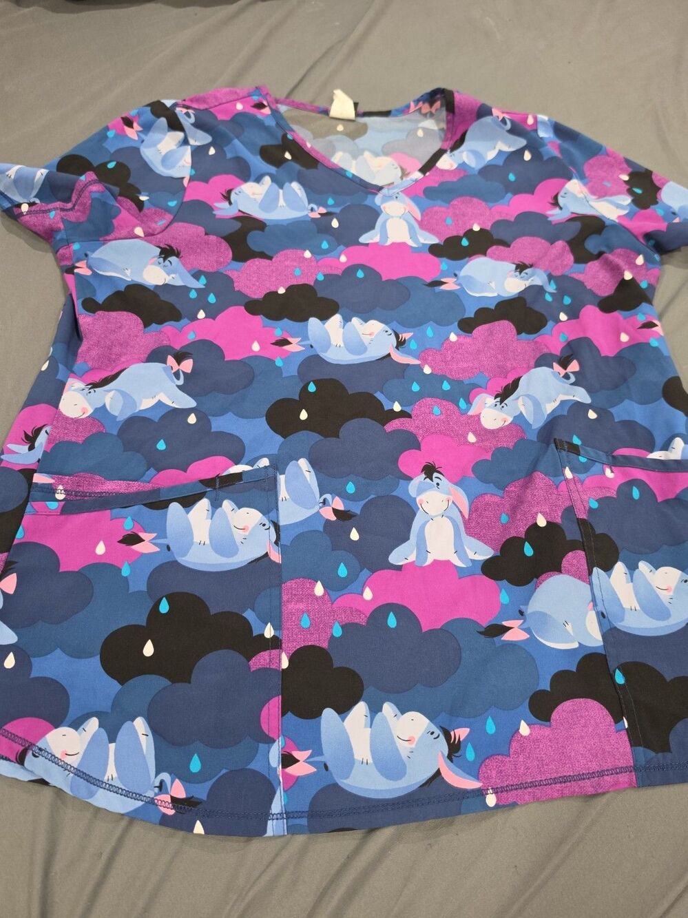 Disney Eeyore Scrub Top Women's Medium V-Neck Comfortable Medical Wear Blue #109